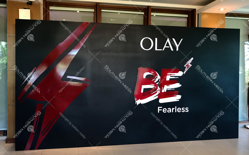 Real-photo OLAY